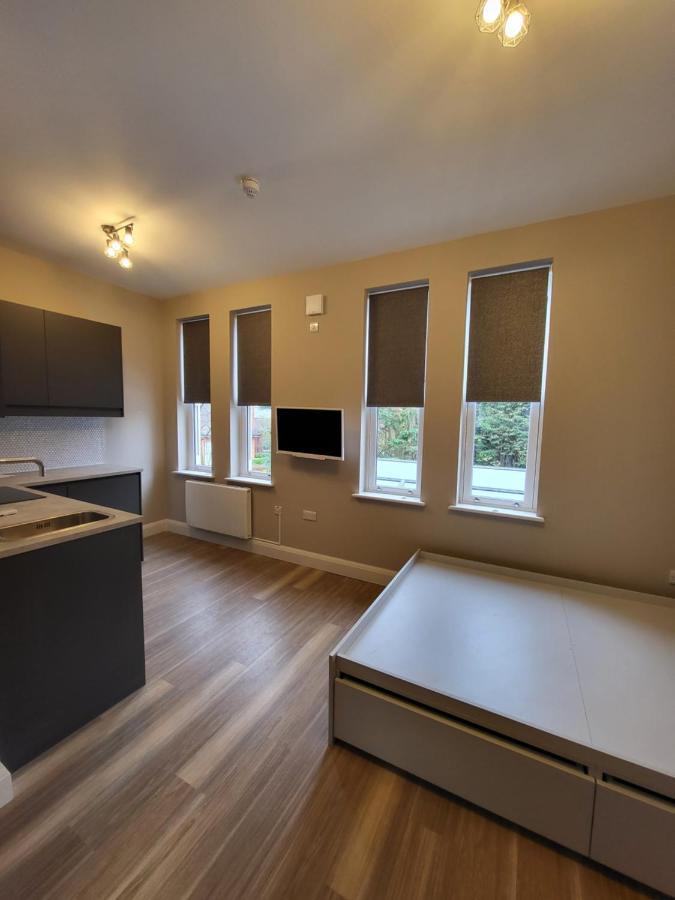 Sands House - Luxury Modern Studios With Secure Parking In Epsom, Surrey Номер фото