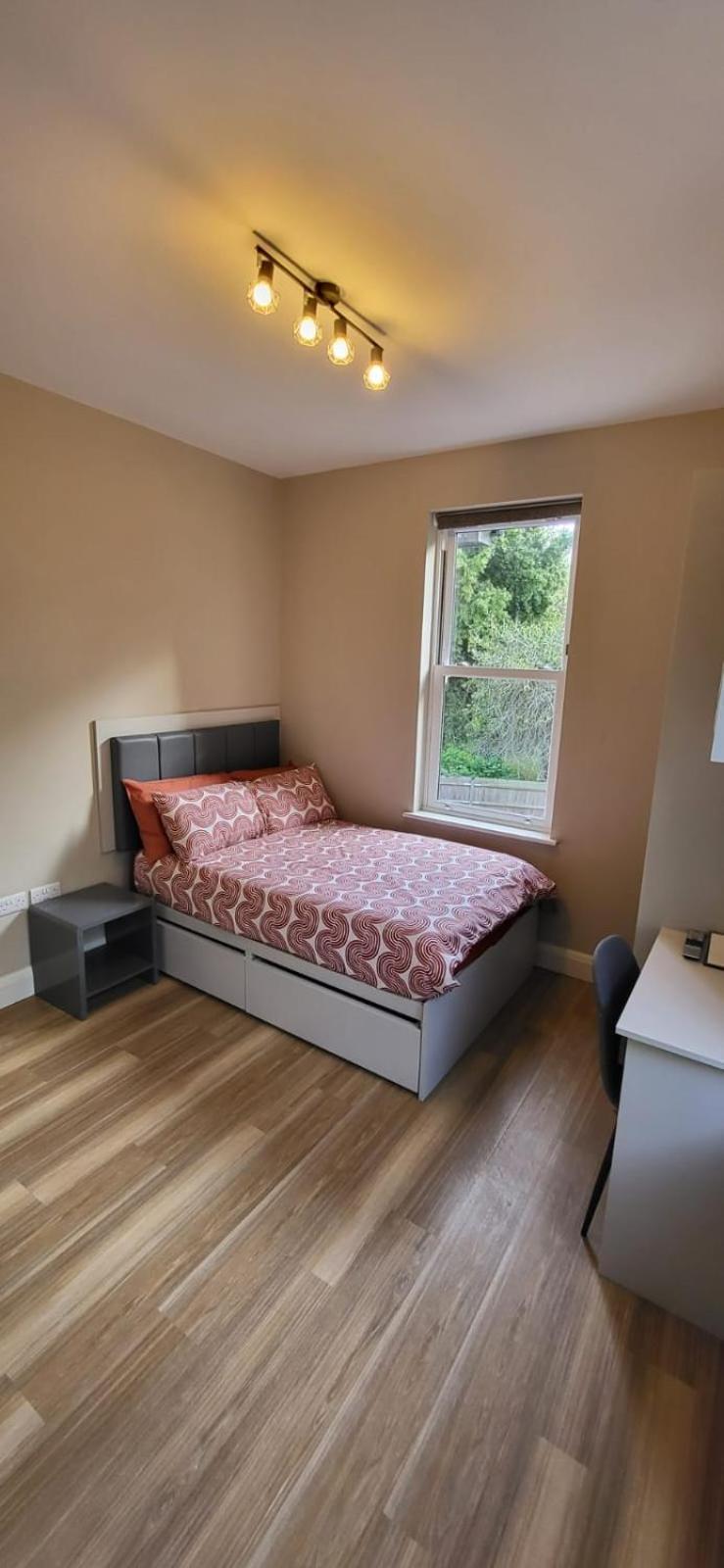 Sands House - Luxury Modern Studios With Secure Parking In Epsom, Surrey Номер фото